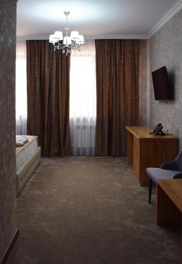 Mirotel Hotel Astana Luaran gambar